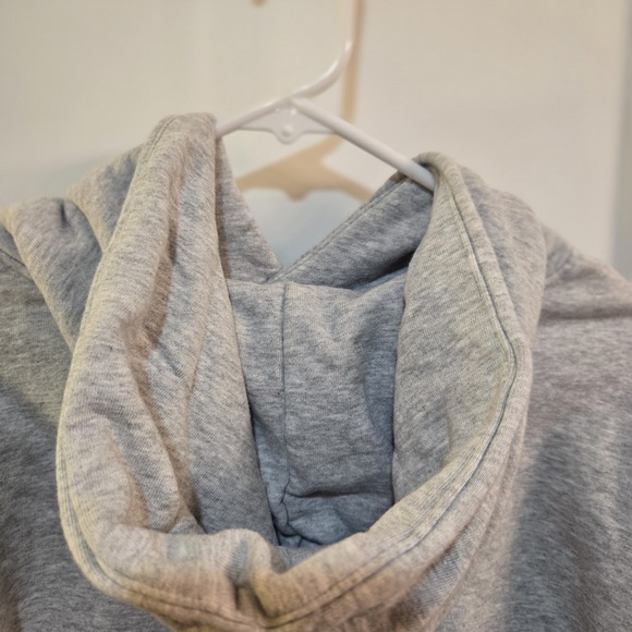 Disney Resorts Halloween 2023 Spooky Mickey DVC Exclusive Hoodie Sweatshirt Med. - Picture 8 of 10